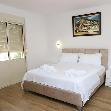 Gasthuis Esanbja Berat