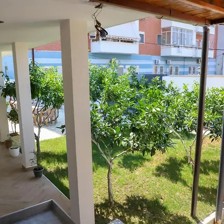 Esanbja Pensjonat 3*