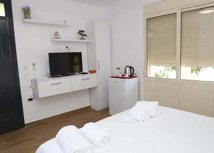 Esanbja بيت ضيافة بيرات