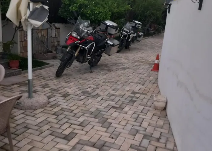 Esanbja بيت ضيافة